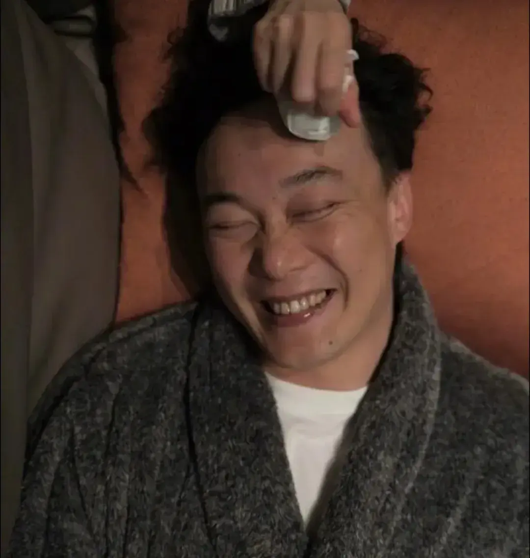 陈奕迅“中头奖”