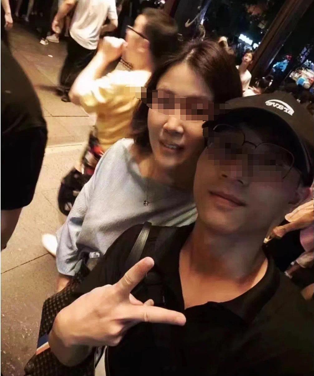 南航回应“男生与教授发生关系”