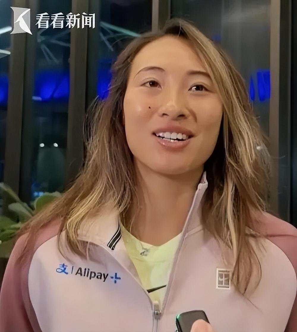 等了整整11年!中国女网终圆梦,恭喜郑钦文,央视 人民日报祝贺