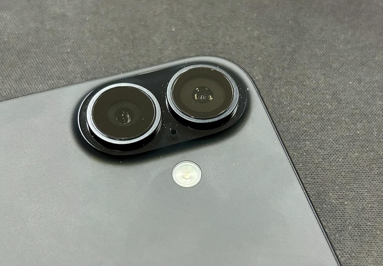 苹果iphone16使用30天感受:五大优点 两大缺点,综合体验出众